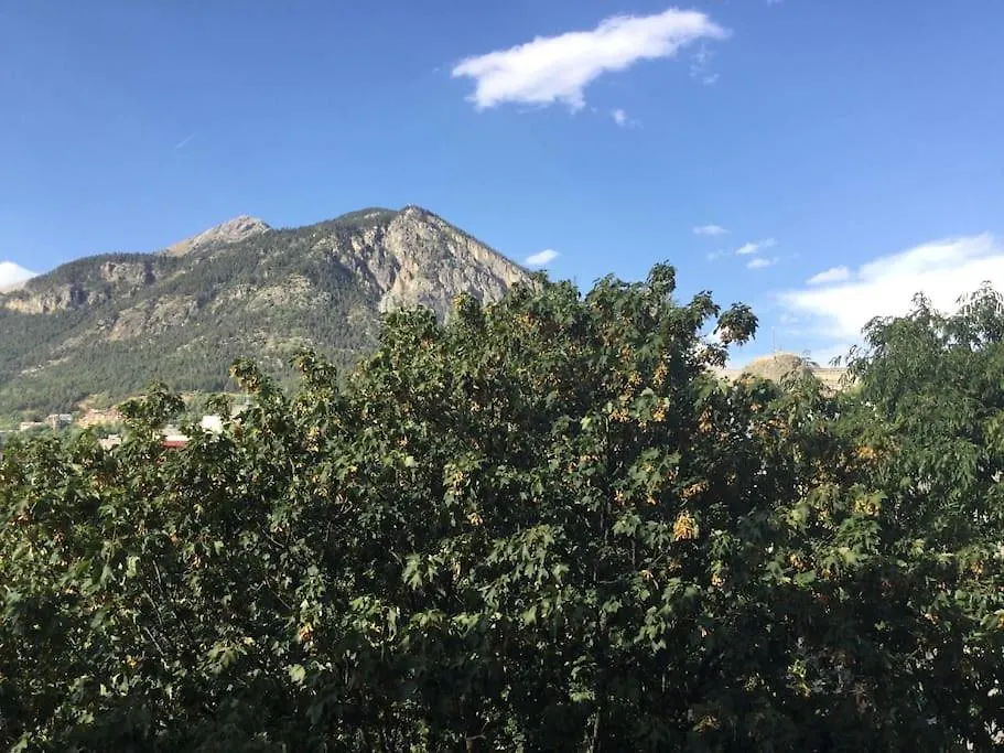 Appartement Au Coeur De Ville : 6/8 Personnes Briancon  France