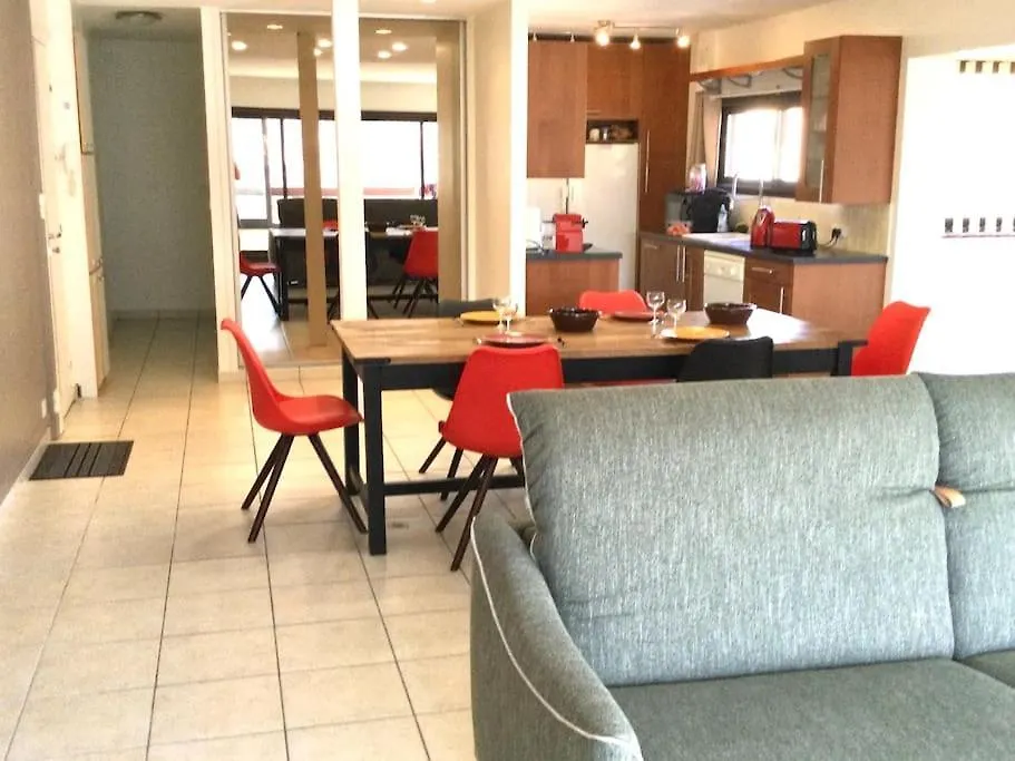 Apartment Appartement Au Coeur De Ville : 6/8 Personnes Briancon  France